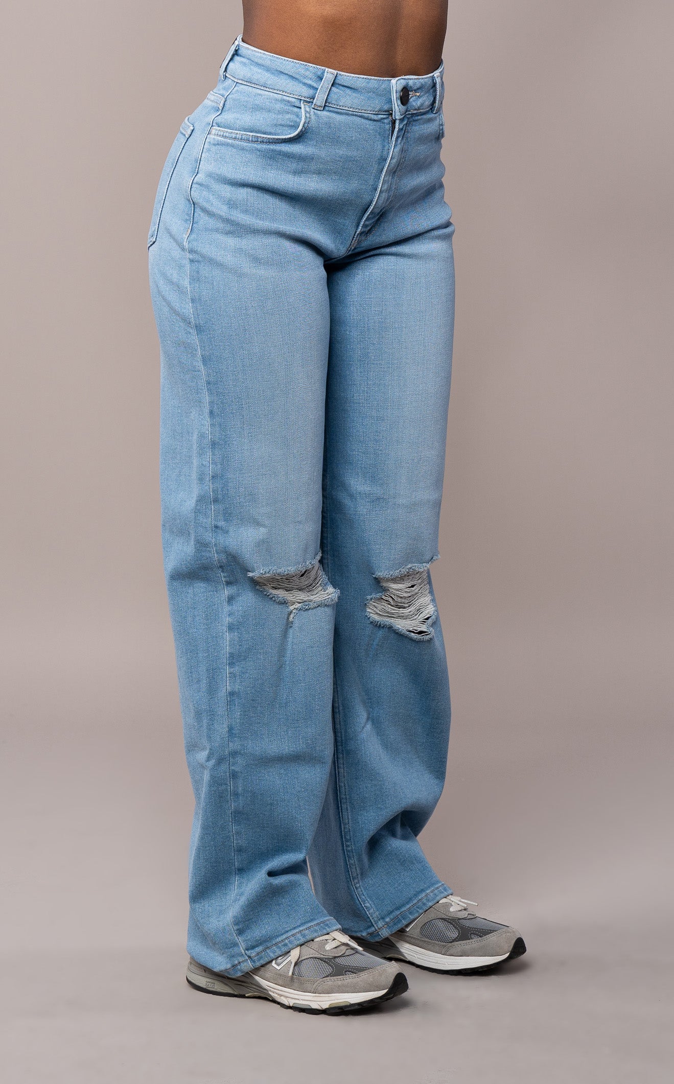 Womens Baggy Ripped Fit Jeans - Arctic Light Blue