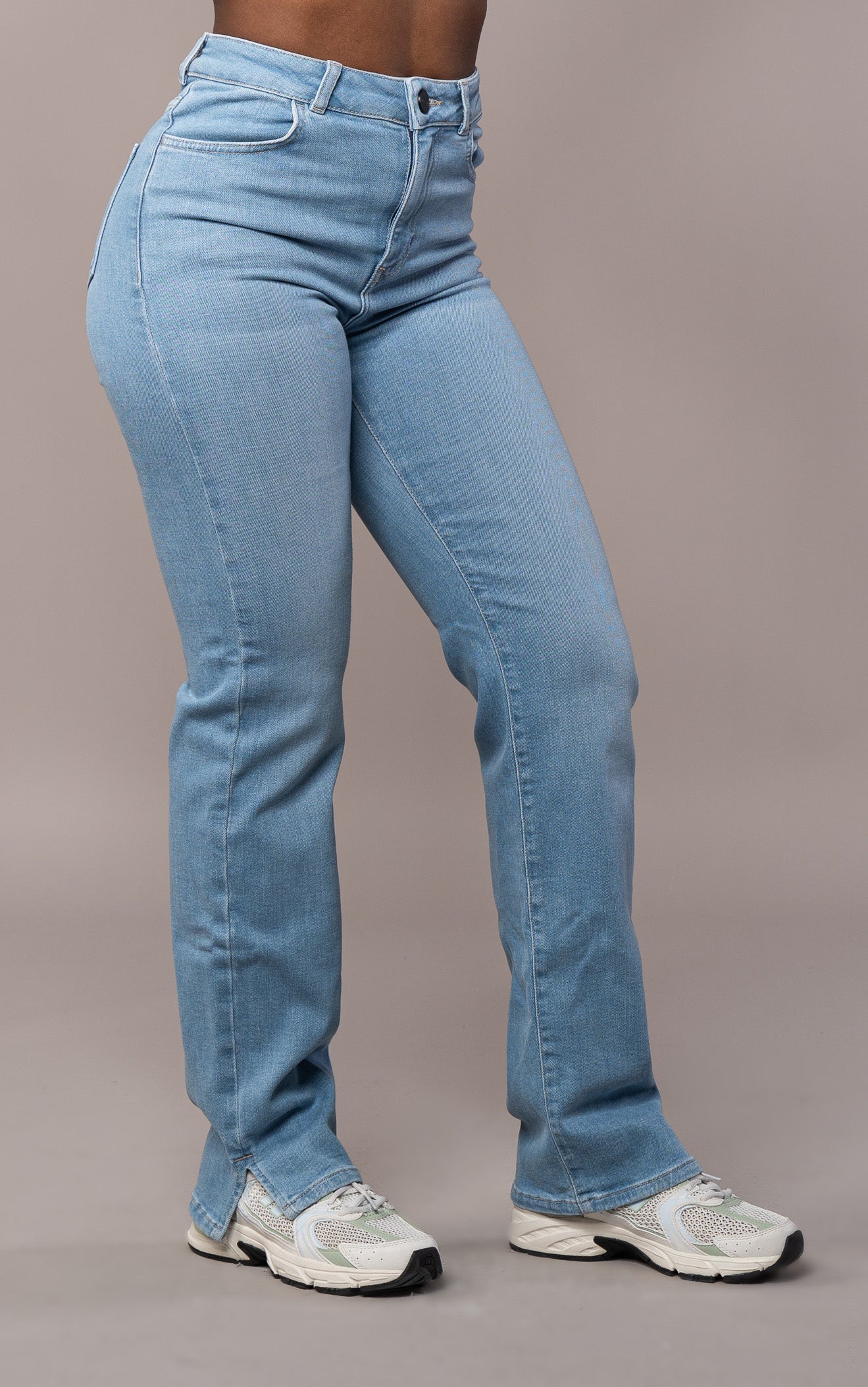 Womens Straight Leg Fit Jeans - Arctic Light Blue