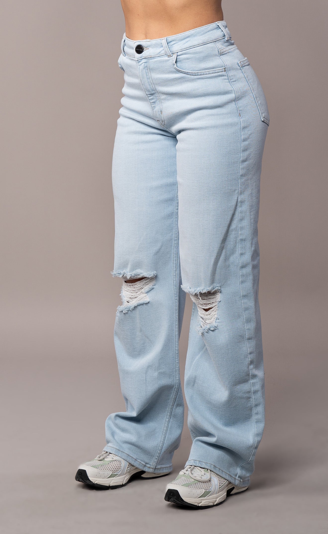Womens Baggy Ripped Fit Jeans - Vintage Blue